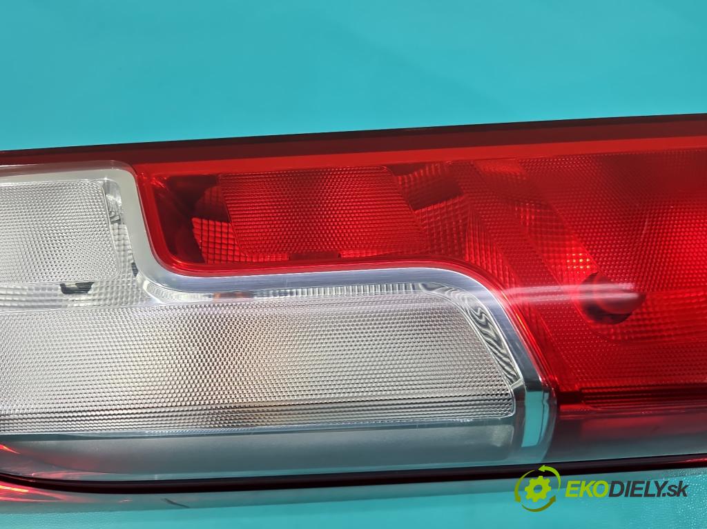 Fiat Ducato IV 2014- 2.3 jtd 131 HP manual 96 kW 2287 cm3 5- svetlo / reflektor zadné pravé 013806072080 (Kľučka dverí ostatné)