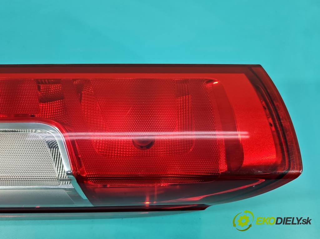 Fiat Ducato IV 2014- 2.3 jtd 131 HP manual 96 kW 2287 cm3 5- svetlo / reflektor zadné pravé 013806072080 (Kľučka dverí ostatné)