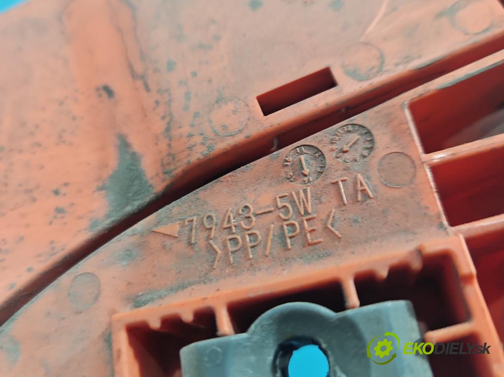 Toyota Auris II 2012-2018 1.8 hybrid 99 HP automatic 73 kW 1798 cm3 5- Zväzok: ostatné 7943-5W