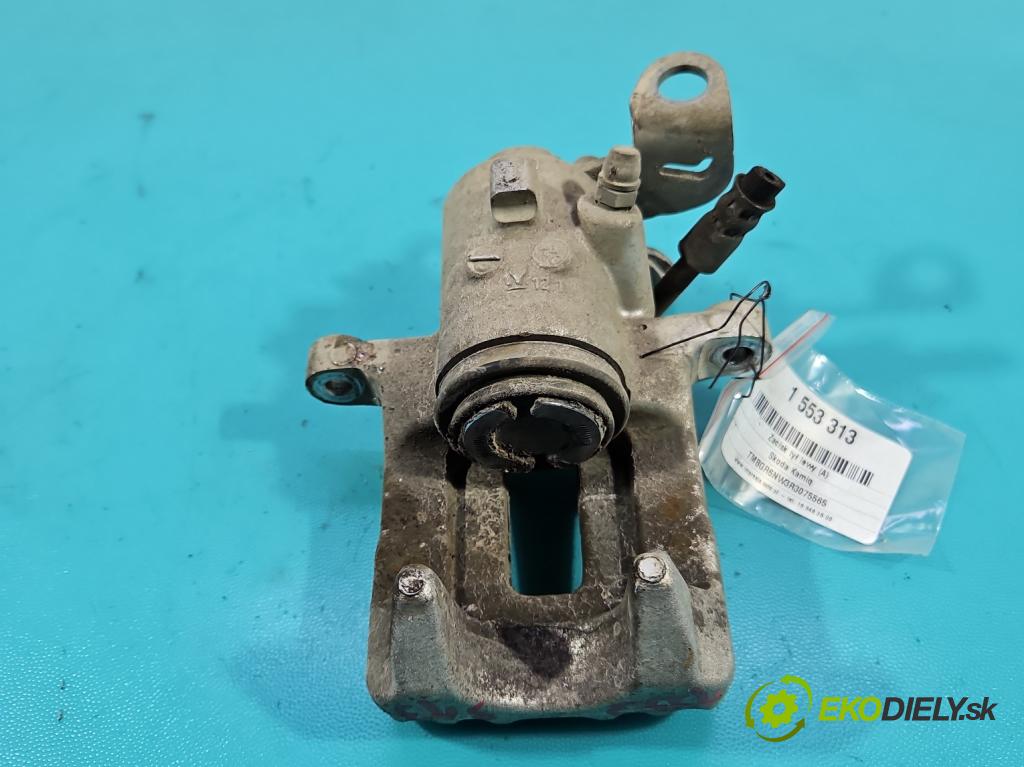 Skoda Kamiq 1.0 TSI 116 hp automatic 85 kW 999 cm3 5- brzdič zadní levý  (Klika dveří ostatní)