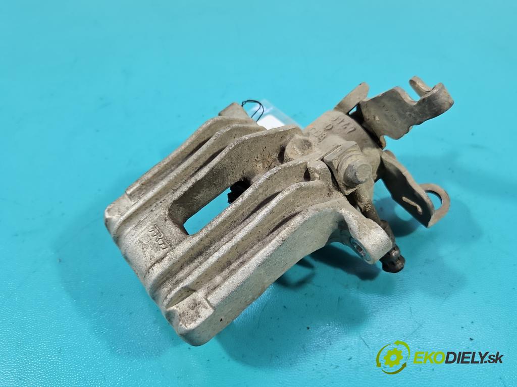 Skoda Kamiq 1.0 TSI 116 HP automatic 85 kW 999 cm3 5- brzdič zadné pravý  (Kľučka dverí ostatné)