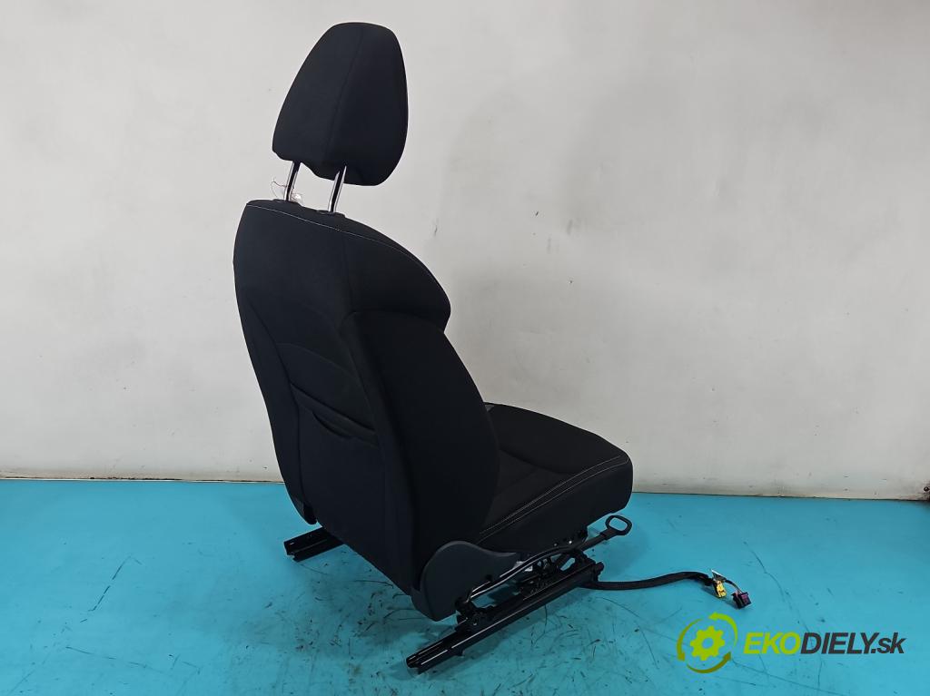 Skoda Kamiq 1.0 TSI 116 hp automatic 85 kW 999 cm3 5- Sedadlo levý  (Sedadlo)