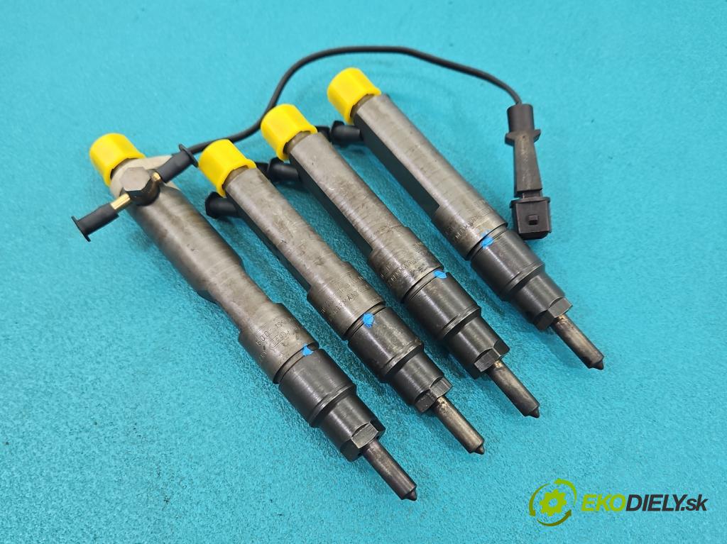 Audi A6 C5 1997-2004 1.9 tdi 110 hp manual 81 kW 1896 cm3 4- vstřikovač 028130201S (Vstřikovač paliva)