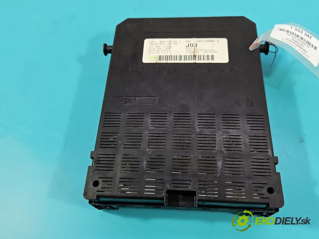 Peugeot 307 2.0 hdi 90 HP manual 66 kW 1997 cm3 5- riadiaca jednotka ostatné 9651196880A