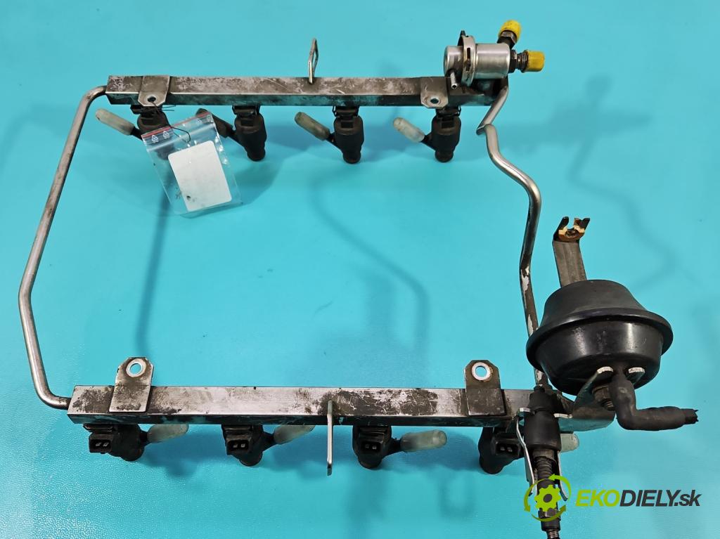 Audi A8 D2 1994-2002 3.7 V8 230 HP automatic 169 kW 3697 cm3 4- vstrek 077133551K (Vstrekovač paliva)