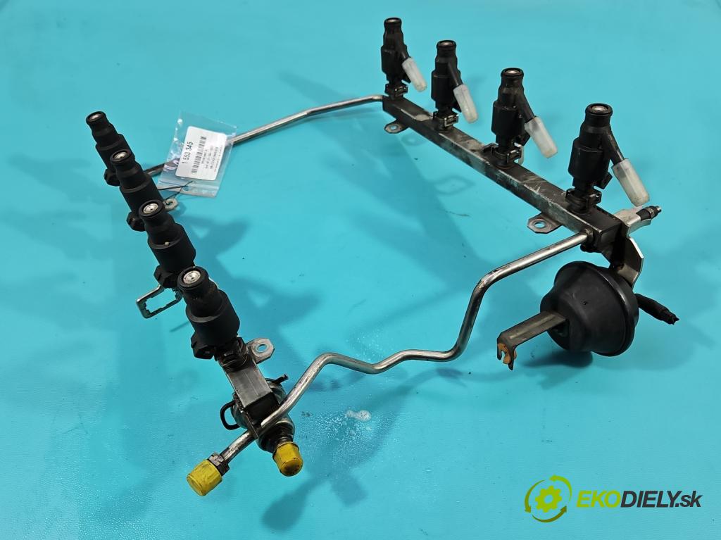 Audi A8 D2 1994-2002 3.7 V8 230 HP automatic 169 kW 3697 cm3 4- vstrek 077133551K (Vstrekovač paliva)