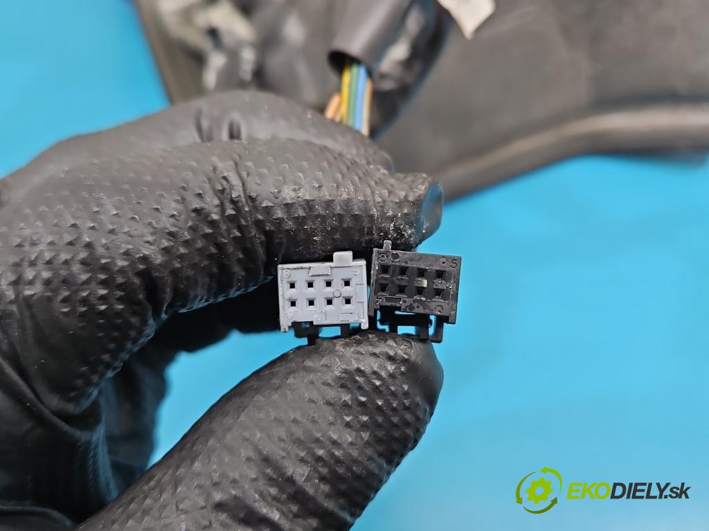 Fiat Ducato IV 2014- 2.3 jtd 131 HP manual 96 kW 2287 cm3 5- zrkadlo ľavé  (Kľučka dverí ostatné)