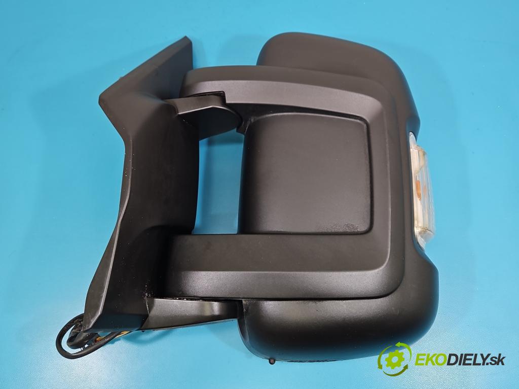 Fiat Ducato IV 2014- 2.3 jtd 131 HP manual 96 kW 2287 cm3 5- zrkadlo ľavé  (Kľučka dverí ostatné)