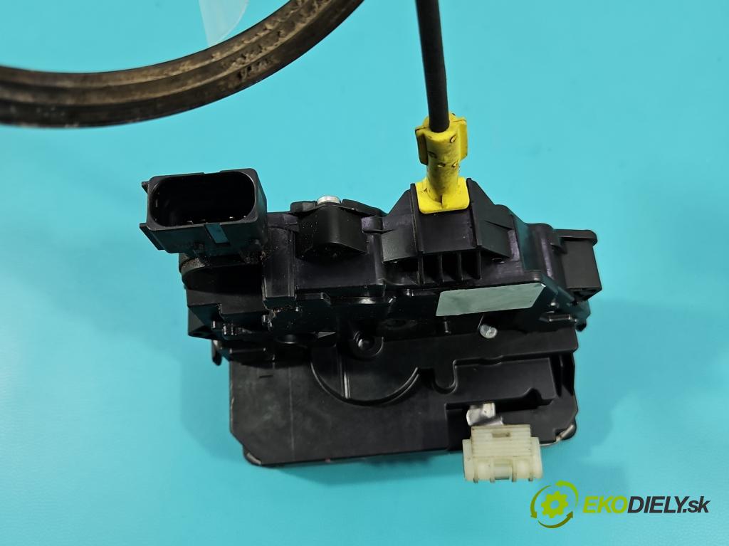 Opel Meriva B 2010-2017 1.4 16V 101 HP manual 74 kW 1398 cm3 5- zámok zadné ľavý