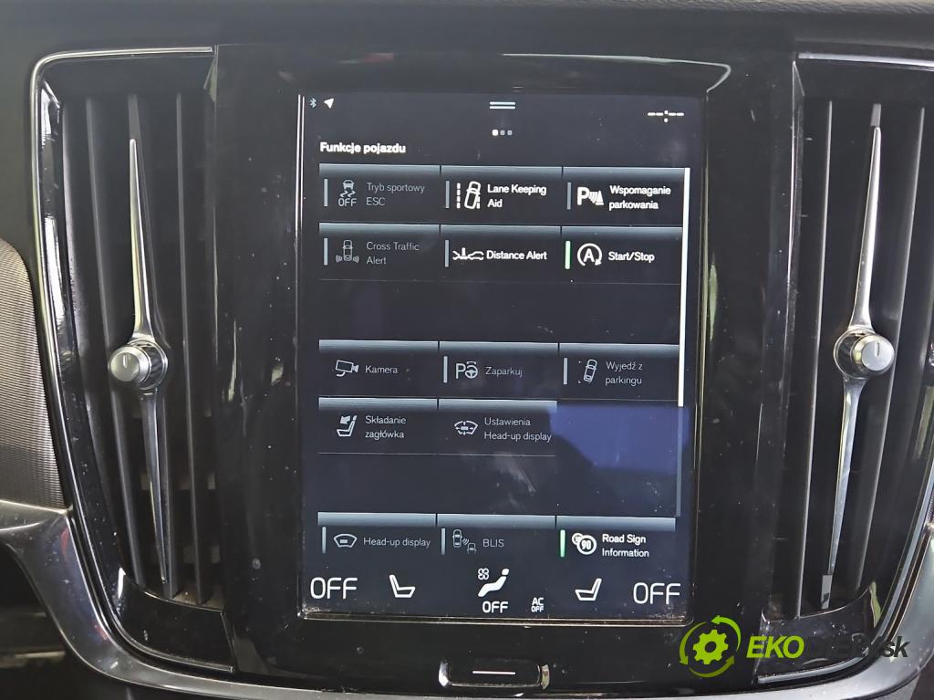 Volvo S90 II 2016- 2.0 T 320KM automatic 235 kW 1969 cm3 4- Zobrazit: 31466836AA (Prístrojová doska)