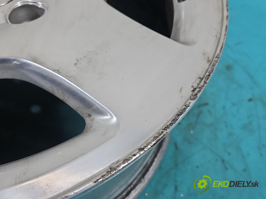 Audi A8 D2 1994-2002 3.7 V8 230 hp automatic 169 kW 3697 cm3 4- Felga hliník 17" komplet 4D0601025B