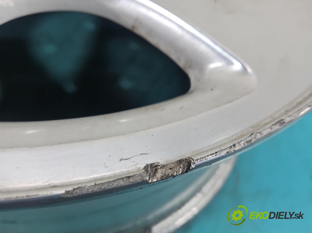 Audi A8 D2 1994-2002 3.7 V8 230 hp automatic 169 kW 3697 cm3 4- Felga hliník 17" komplet 4D0601025B