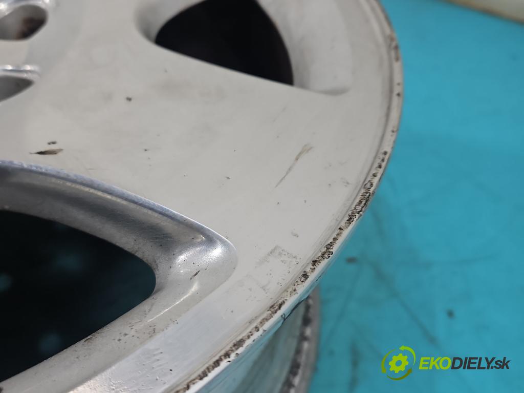 Audi A8 D2 1994-2002 3.7 V8 230 hp automatic 169 kW 3697 cm3 4- Felga hliník 17" komplet 4D0601025B