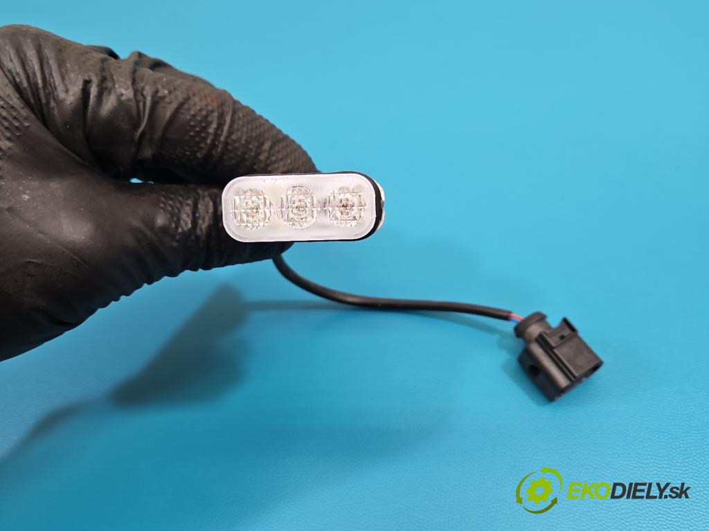 Skoda Kamiq 1.0 TSI 116 hp automatic 85 kW 999 cm3 5- světlo zadní levé nárazníku 575945701CB