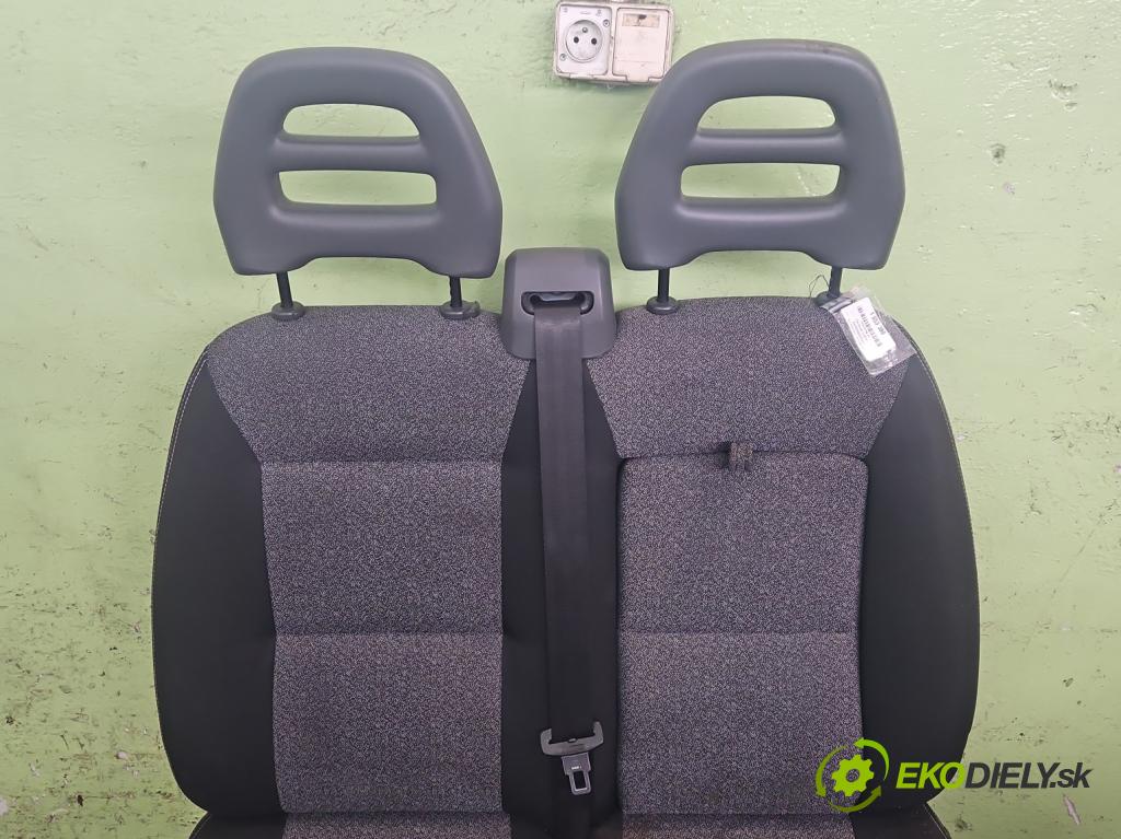 Fiat Ducato IV 2014- 2.3 jtd 131 hp manual 96 kW 2287 cm3 5- Sedadlo pravý  (Sedadlo)