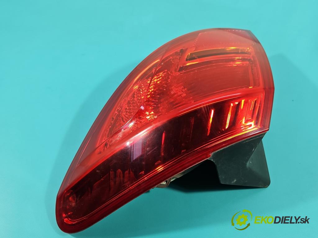 Opel Meriva B 2010-2017 1.4 16V 101 HP manual 74 kW 1398 cm3 5- svetlo / reflektor zadné pravé 0284431160 (Kľučka dverí ostatné)