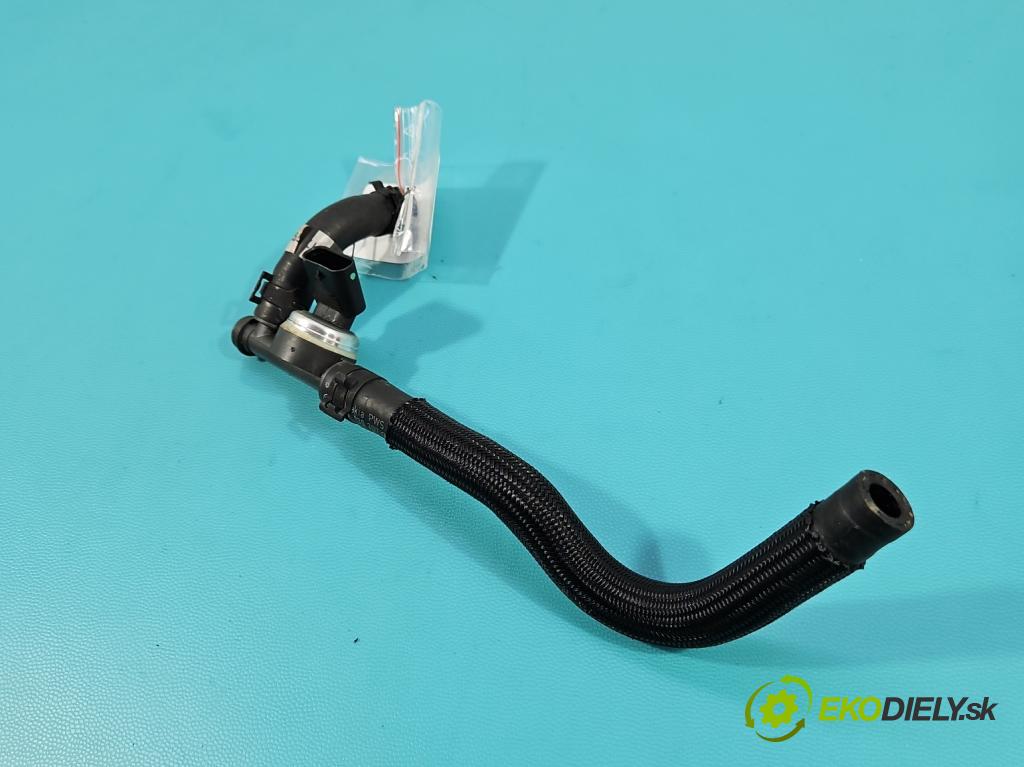 Skoda Superb III 2015-2024 2.0 tdi 150 hp automatic 110 kW 1968 cm3 5- snímač tlaku paliva 04B906054G (Snímač)