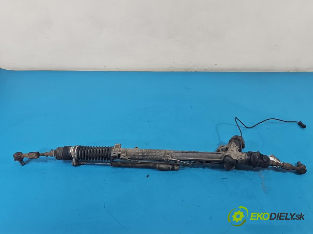Audi A8 D2 1994-2002 3.7 V8 230 HP automatic 169 kW 3697 cm3 4- Ozubené kolo: volant 4D1422052C