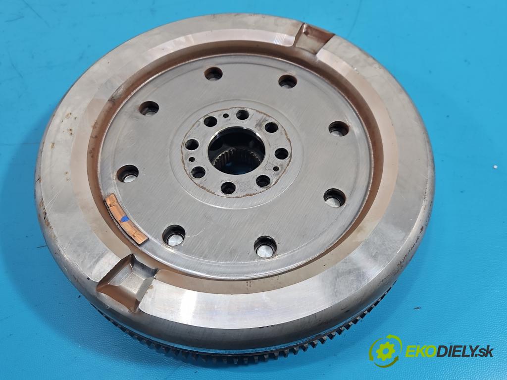 Skoda Superb III 2015-2024 2.0 tdi 150 HP automatic 110 kW 1968 cm3 5- Spojka: 05L105266K (Spojková sada)