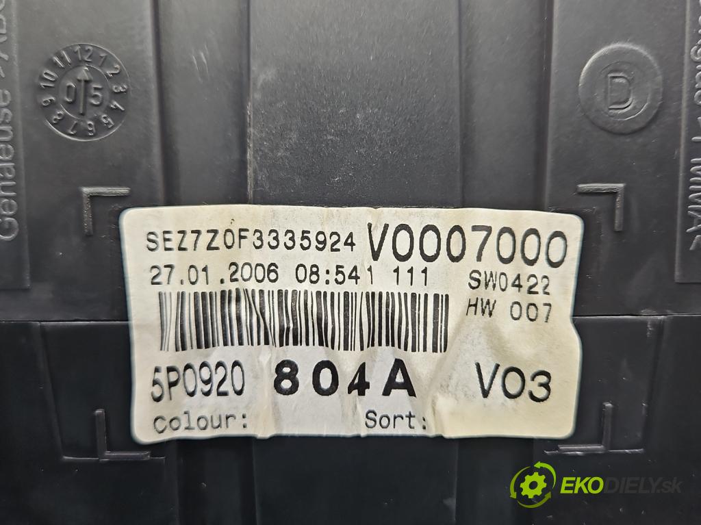 Seat Altea 1.6b 102 HP manual 75 kW 1595 cm3 5- prístrojovka/ budíky 5P0920804A (Prístrojová doska)