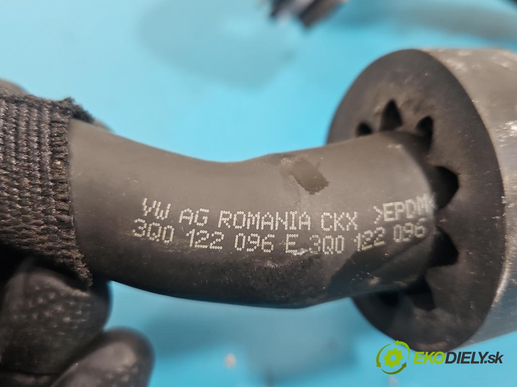 Skoda Superb III 2015-2024 2.0 tdi 150 hp automatic 110 kW 1968 cm3 5- trubka systému chłodzenia 3Q0122096E