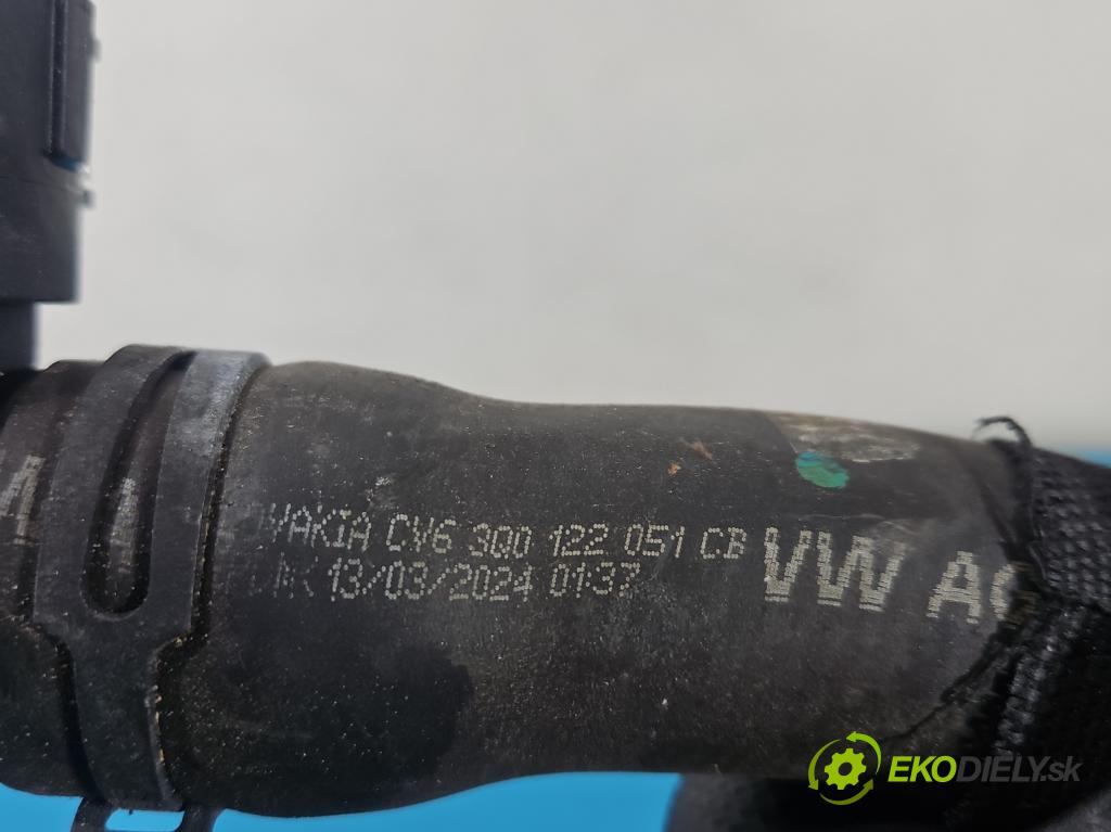 Skoda Superb III 2015-2024 2.0 tdi 150 hp automatic 110 kW 1968 cm3 5- trubka systému chłodzenia 3Q0122051CB