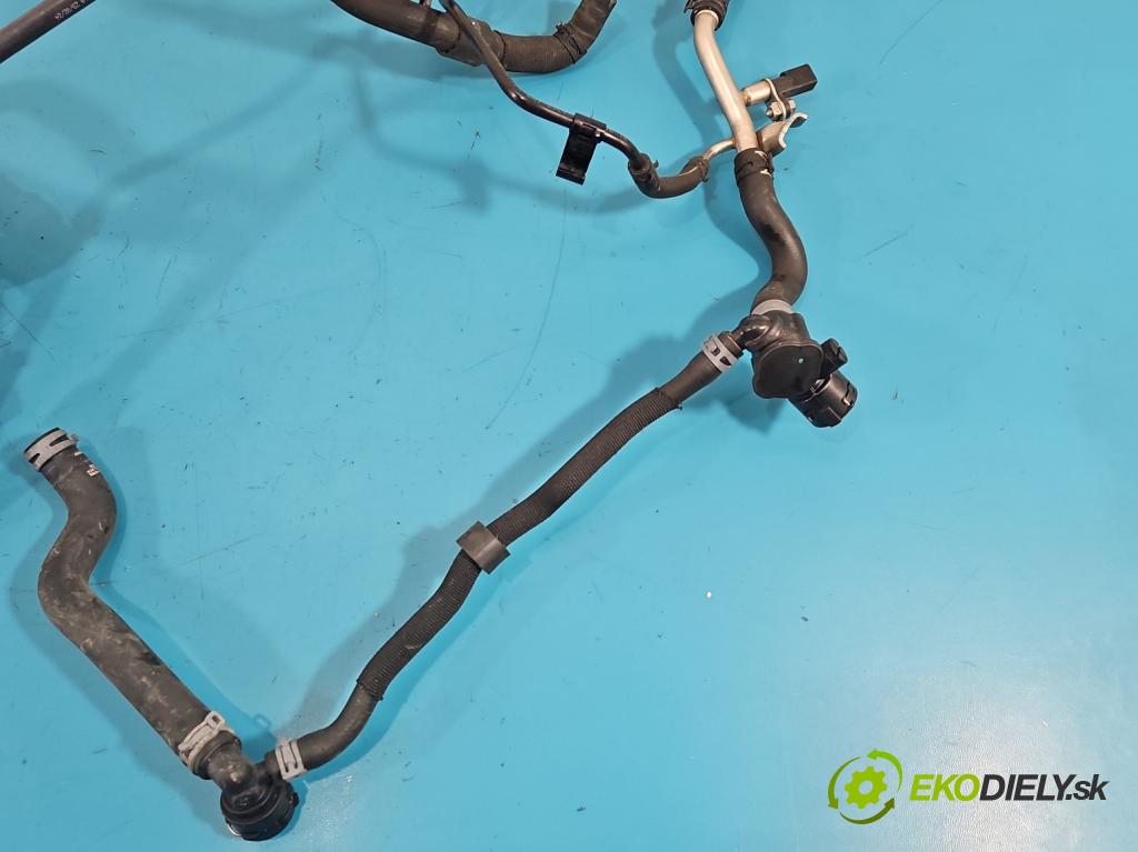 Skoda Superb III 2015-2024 2.0 tdi 150 hp automatic 110 kW 1968 cm3 5- trubka systému chłodzenia 3Q0122058G