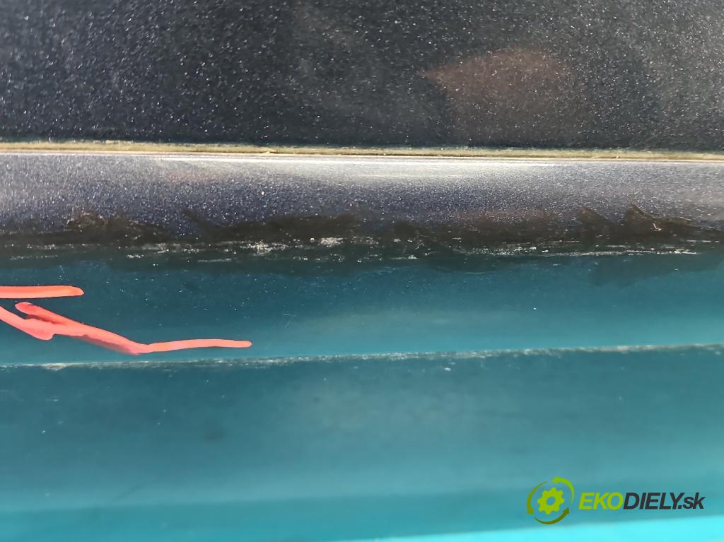 Peugeot 5008 I 2009-2017 1.6 16V 120 HP manual 88 kW 1598 cm3 5- dvere zadné pravé  (Kľučka dverí ostatné)