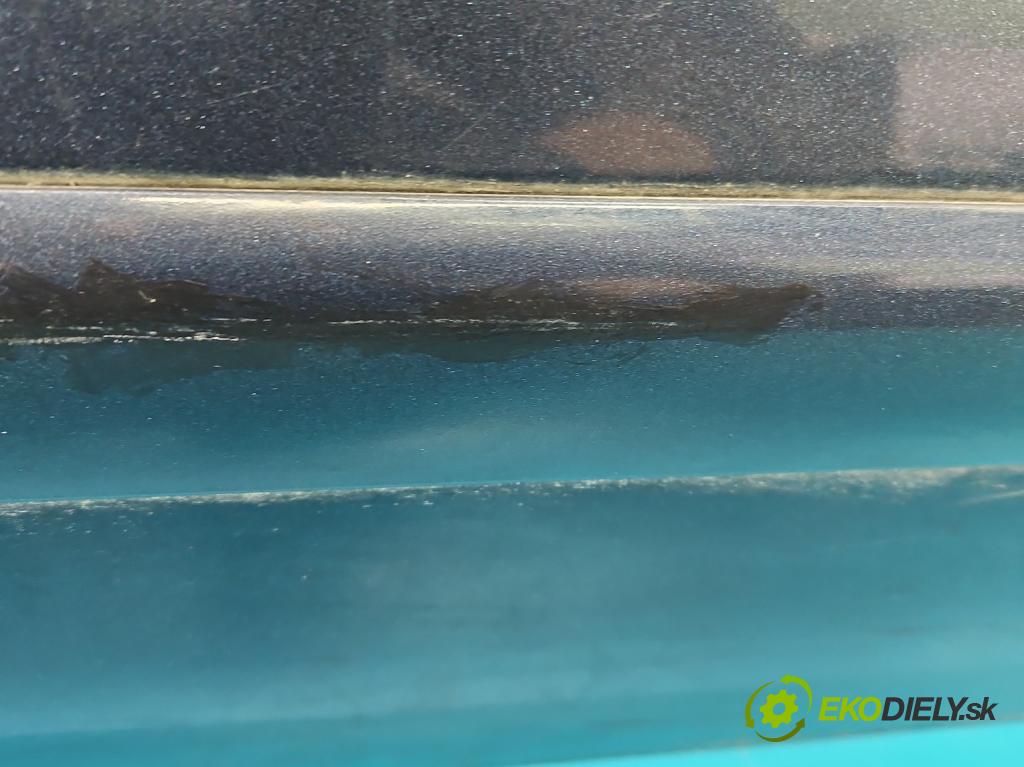 Peugeot 5008 I 2009-2017 1.6 16V 120 HP manual 88 kW 1598 cm3 5- dvere zadné pravé  (Kľučka dverí ostatné)