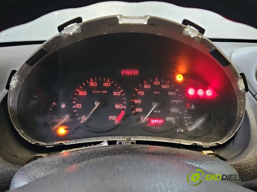 Peugeot 206 1.1 8V 60 HP manual 44 kW 1124 cm3 5- prístrojovka/ budíky 9634961180 (Prístrojová doska)