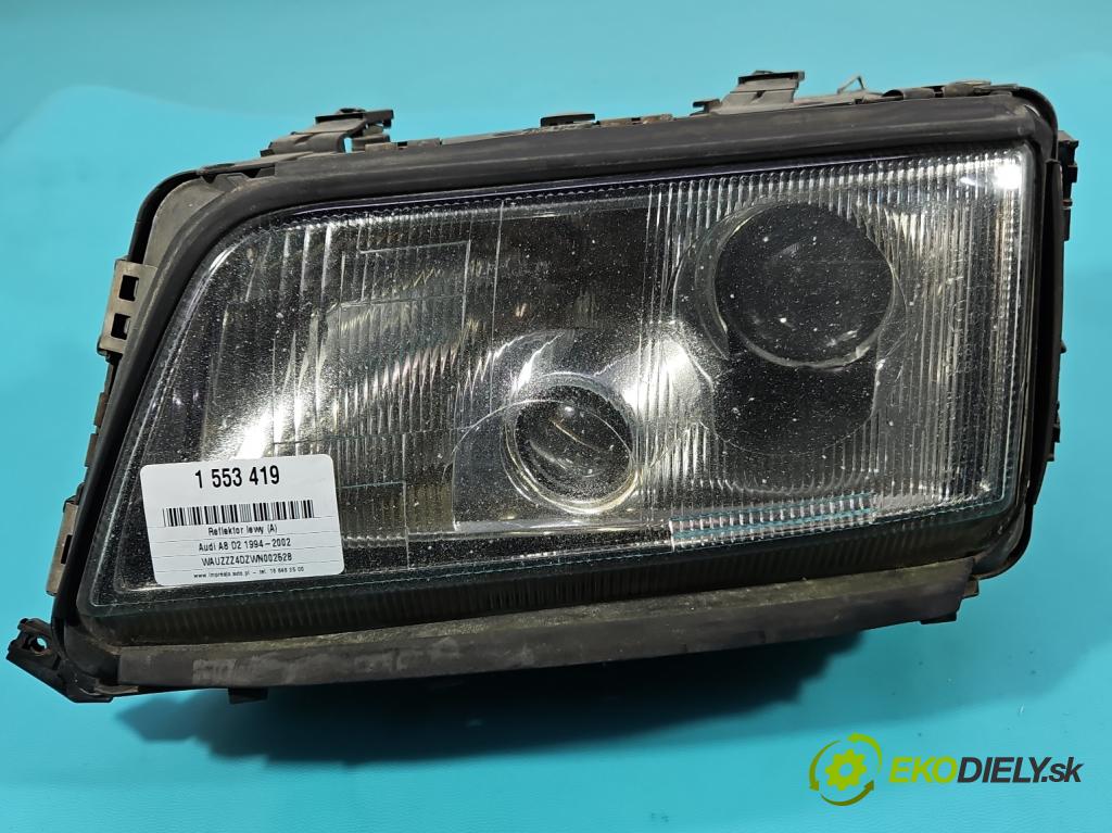 Audi A8 D2 1994-2002 3.7 V8 230 HP automatic 169 kW 3697 cm3 4- Reflektor: ľavý 4D0941003L (Kľučka dverí ostatné)