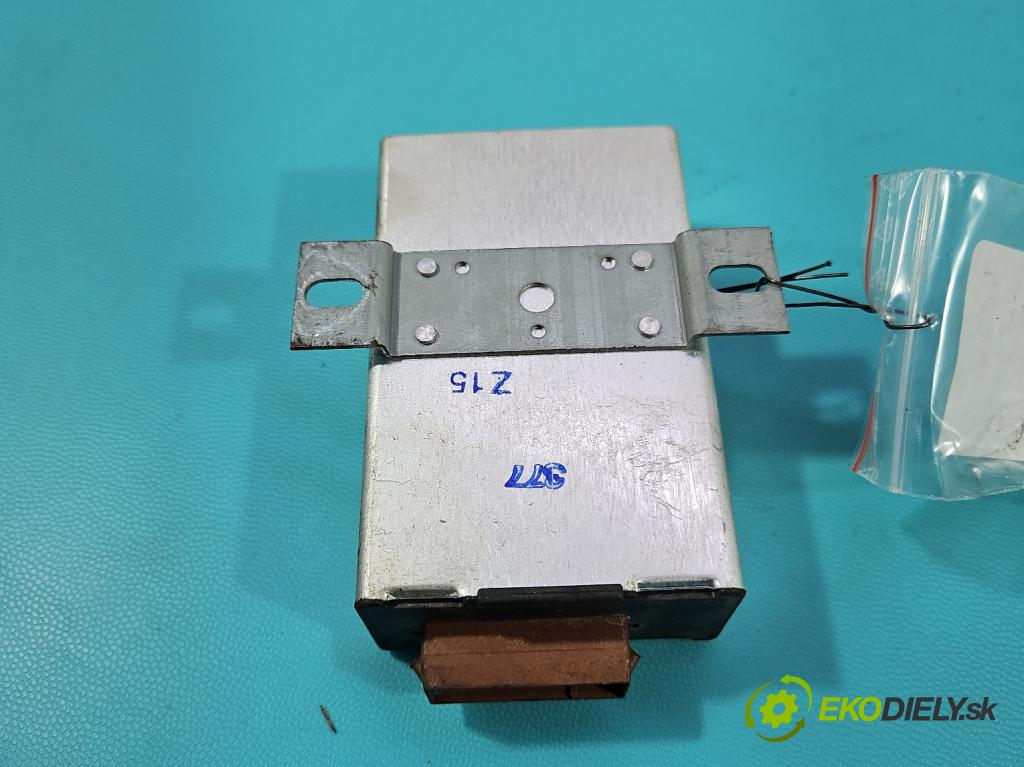 Audi A8 D2 1994-2002 3.7 V8 230 hp automatic 169 kW 3697 cm3 4- řídící jednotka 5GA004397-16