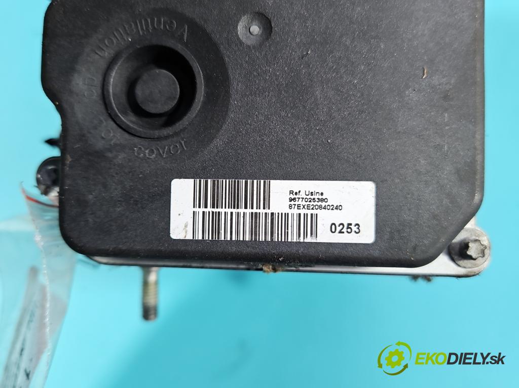 Peugeot 5008 I 2009-2017 1.6 16V 120 HP manual 88 kW 1598 cm3 5- čerpadlo abs 0265230881 (Pumpa ABS)