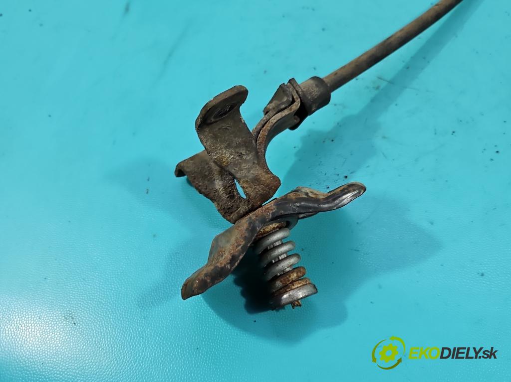 Peugeot 5008 I 2009-2017 1.6 16V 120 HP manual 88 kW 1598 cm3 5- Upevnenie: kolesa ozubeného