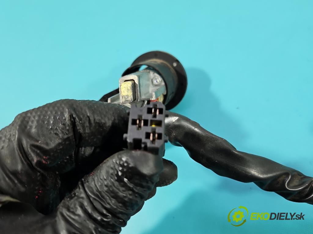 Peugeot 206 1.1 8V 60 HP manual 44 kW 1124 cm3 5- riadiaca jednotka motora IAW 1AP.83