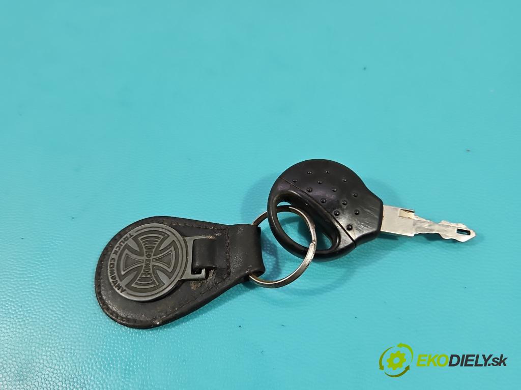 Peugeot 206 1.1 8V 60 HP manual 44 kW 1124 cm3 5- riadiaca jednotka motora IAW 1AP.83