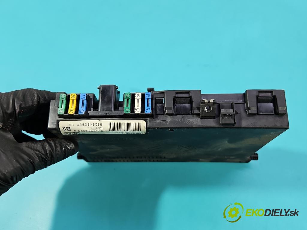 Peugeot 206 1.1 8V 60 HP manual 44 kW 1124 cm3 5- riadiaca jednotka motora IAW 1AP.83