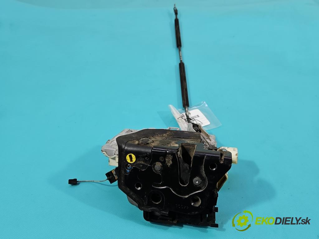 Seat Altea 1.6b 102 HP manual 75 kW 1595 cm3 5- zámok zadné ľavý 5P0839011