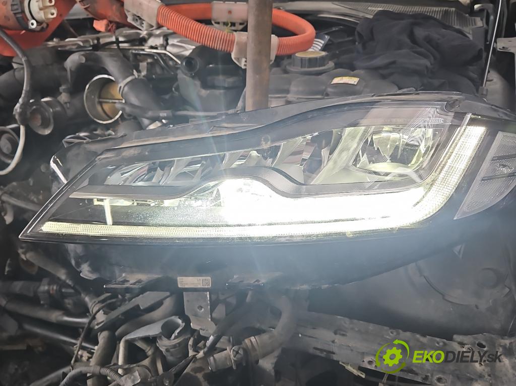 Jaguar XF II X260 2015- 3.0 V6 340KM: automatic 250 kW 2995 cm3 4- Reflektor: ľavý GX63-13W030-LF (Kľučka dverí ostatné)