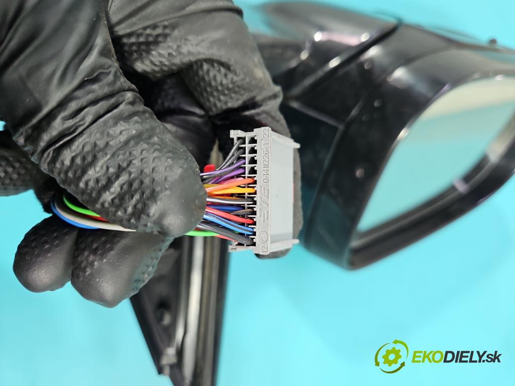 Jaguar XF II X260 2015- 3.0 V6 340KM: automatic 250 kW 2995 cm3 4- zrkadlo ľavé  (Kľučka dverí ostatné)