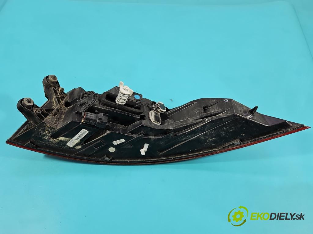 Jaguar XF II X260 2015- 3.0 V6 340KM: automatic 250 kW 2995 cm3 4- svetlo / reflektor zadné ľavé GX63-13405-AA (Kľučka dverí ostatné)