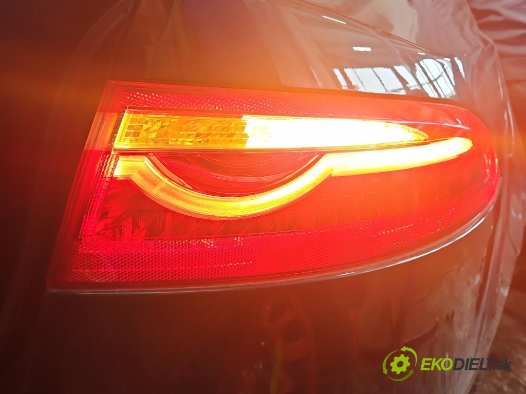 Jaguar XF II X260 2015- 3.0 V6 340KM: automatic 250 kW 2995 cm3 4- svetlo / reflektor zadné pravé GX63-13404-AE (Kľučka dverí ostatné)