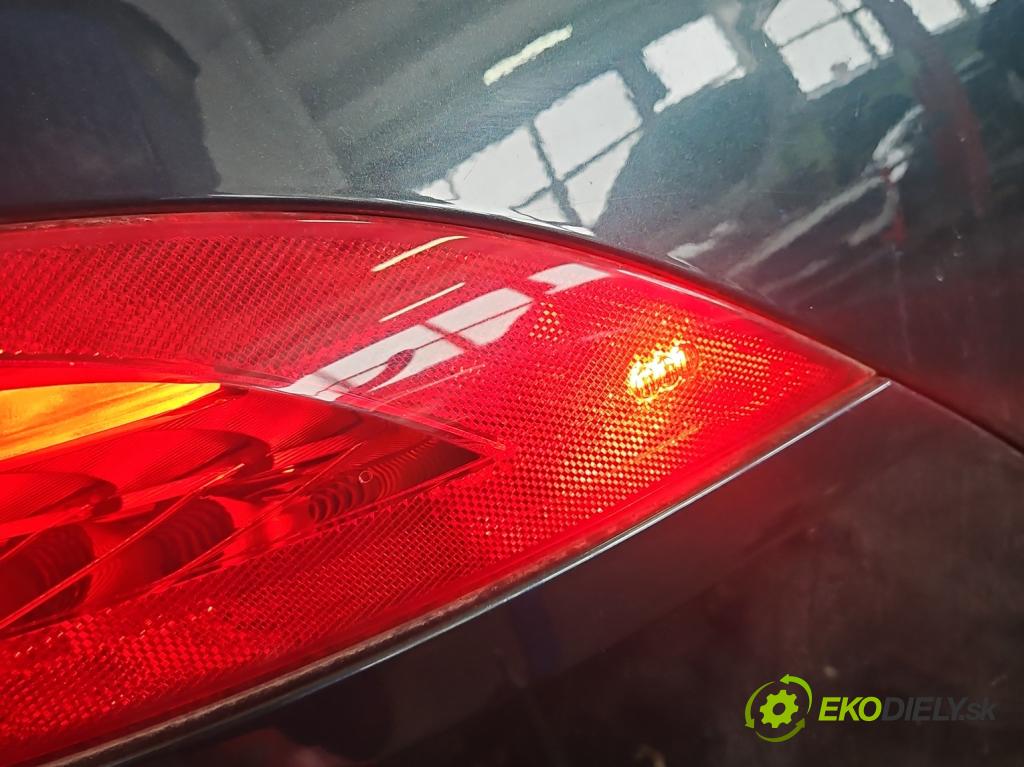 Jaguar XF II X260 2015- 3.0 V6 340KM: automatic 250 kW 2995 cm3 4- svetlo / reflektor zadné pravé GX63-13404-AE (Kľučka dverí ostatné)