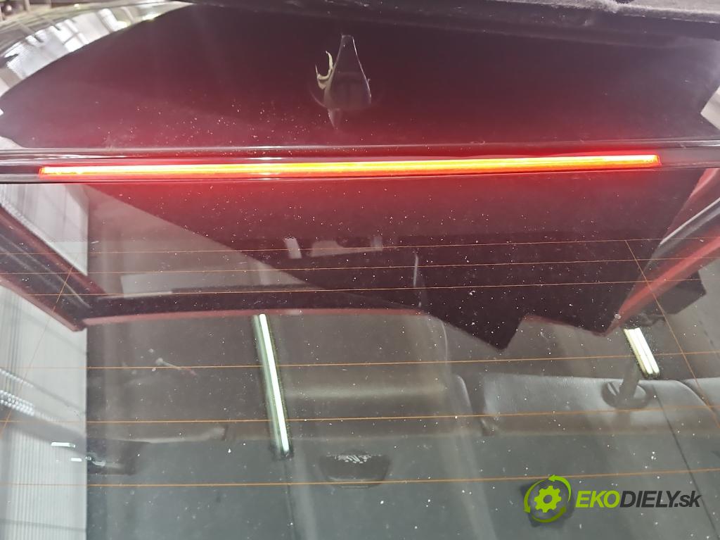 Jaguar XF II X260 2015- 3.0 V6 340KM automatic 250 kW 2995 cm3 4- světlo: GX7313A613