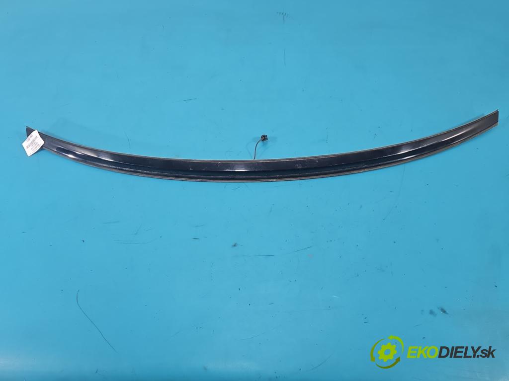 Jaguar XF II X260 2015- 3.0 V6 340KM automatic 250 kW 2995 cm3 4- světlo: GX7313A613