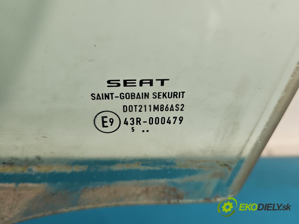 Seat Altea 1.6b 102 HP manual 75 kW 1595 cm3 5- sklo dvere predné ľavé