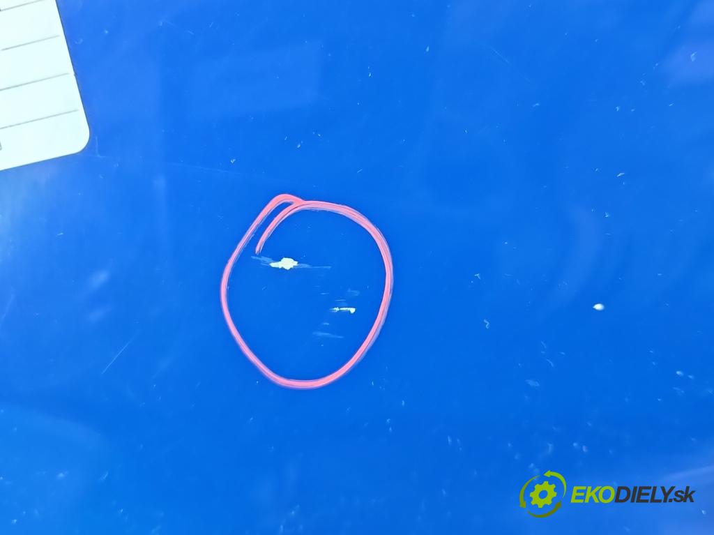 Fiat Ducato IV 2014- 2.3 jtd 131 hp manual 96 kW 2287 cm3 5- blatnik přední levý  (Levý přední blatník)