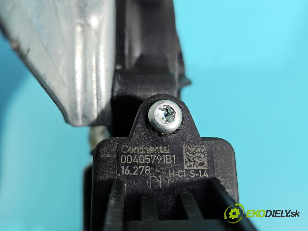 Opel Meriva B 2010-2017 1.4 16V 101 HP manual 74 kW 1398 cm3 5- mechanizmus okna predné pravý 13354548