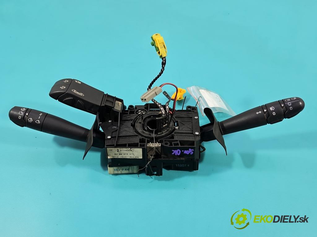 Renault Clio II 1998-2012 1.5 dci 65 HP manual 48 kW 1461 cm3 5- prepínač komplex: 8200058679 (Prepínacie páčky pod volantom)