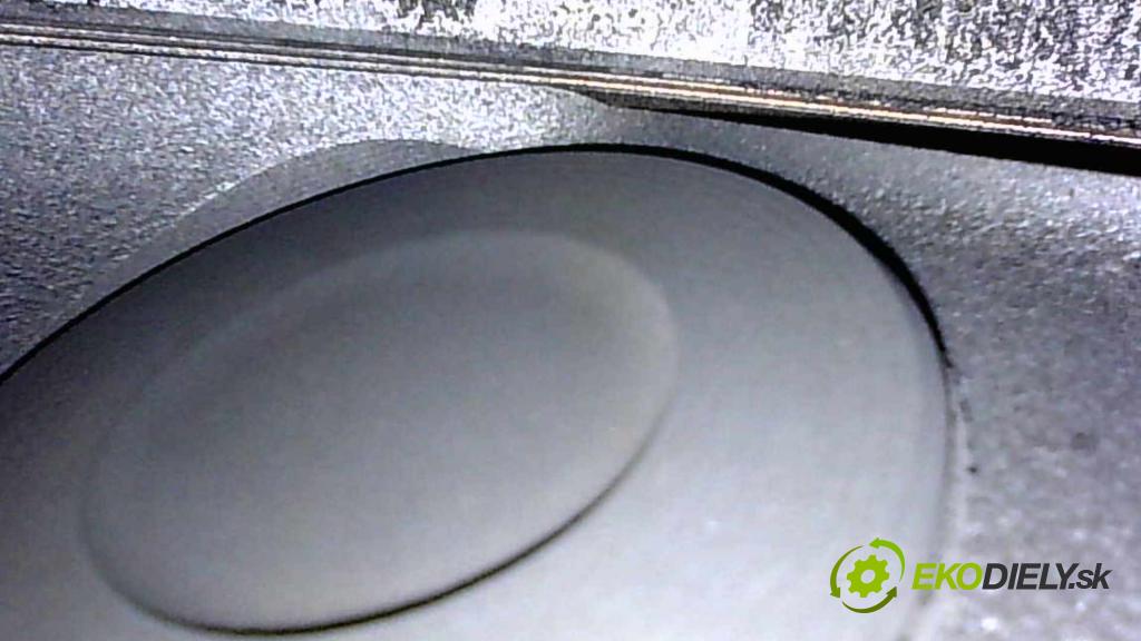 Peugeot 308 II 2013-2021 1.2 12V 110 hp manual 81 kW 1199 cm3 5- motor benzín 10XVA8